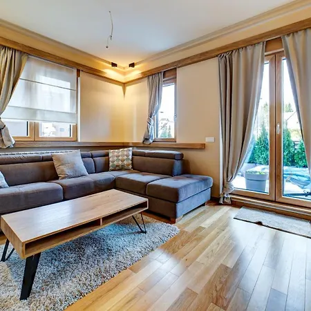Gold Kalman Apartment